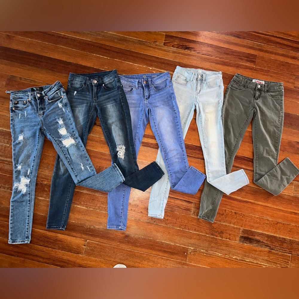 Skinny jeans lot